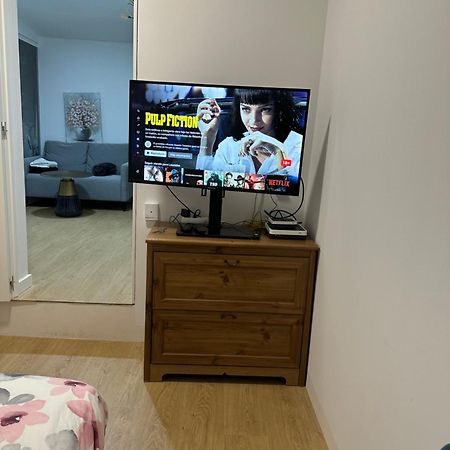 Alquilo Mini Departamento Apartment Sant Boi de Llobregat Ngoại thất bức ảnh